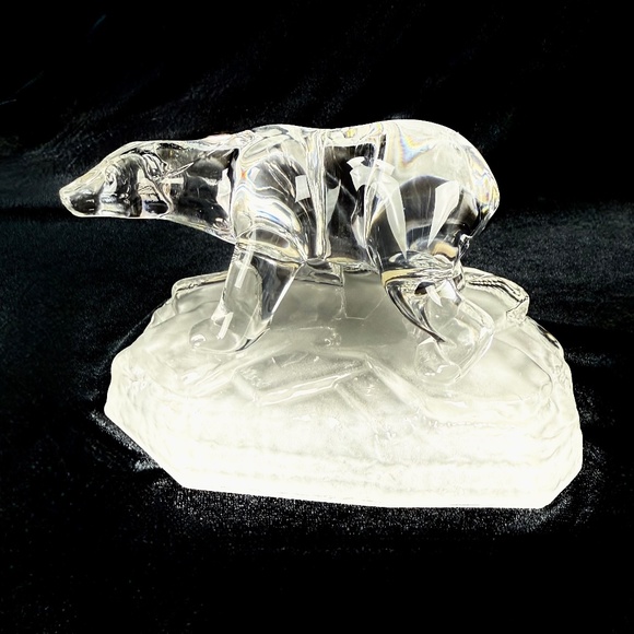 Vintage Crystal Polar Bear On Ice Cristal D'Arques France Figurine Paper Weight - Picture 1 of 10